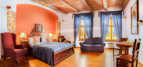  Hotel U Krále Karla  Прага
